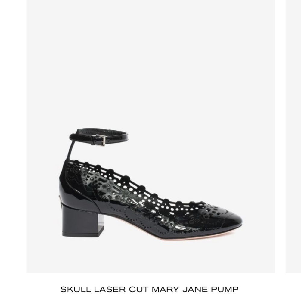 Alexander McQueen Skull Mary Jane